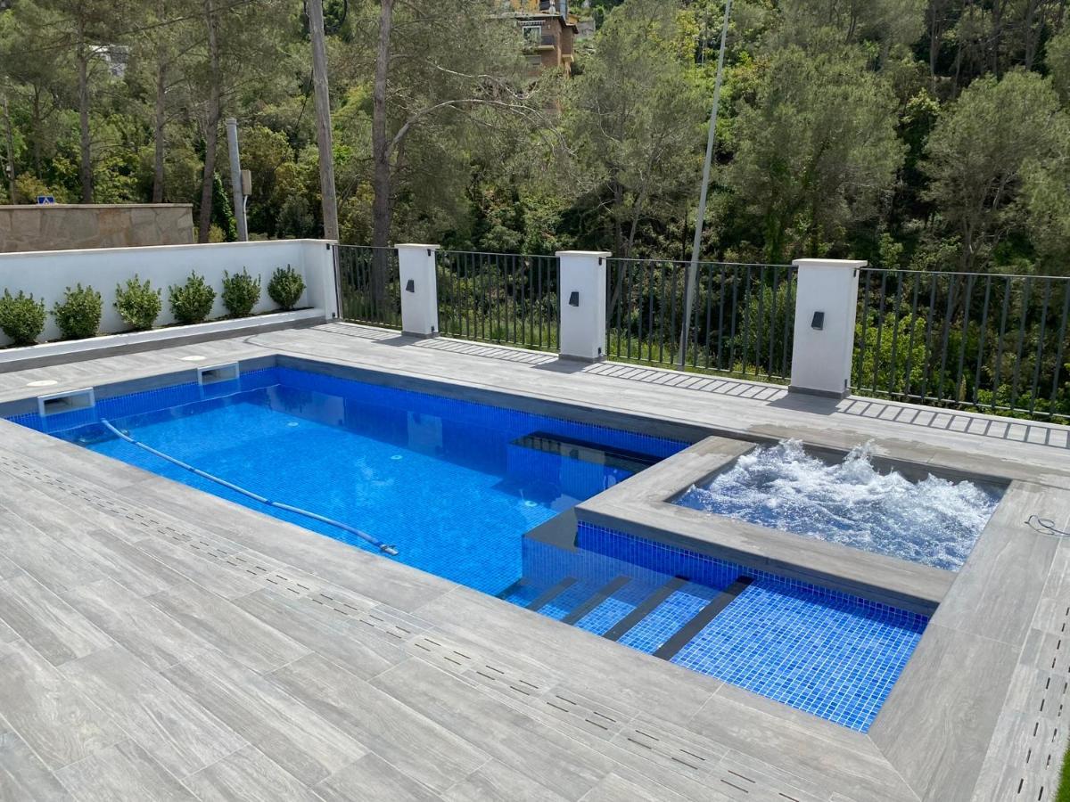 Lux Spa Barcelona Vallirana Kültér fotó